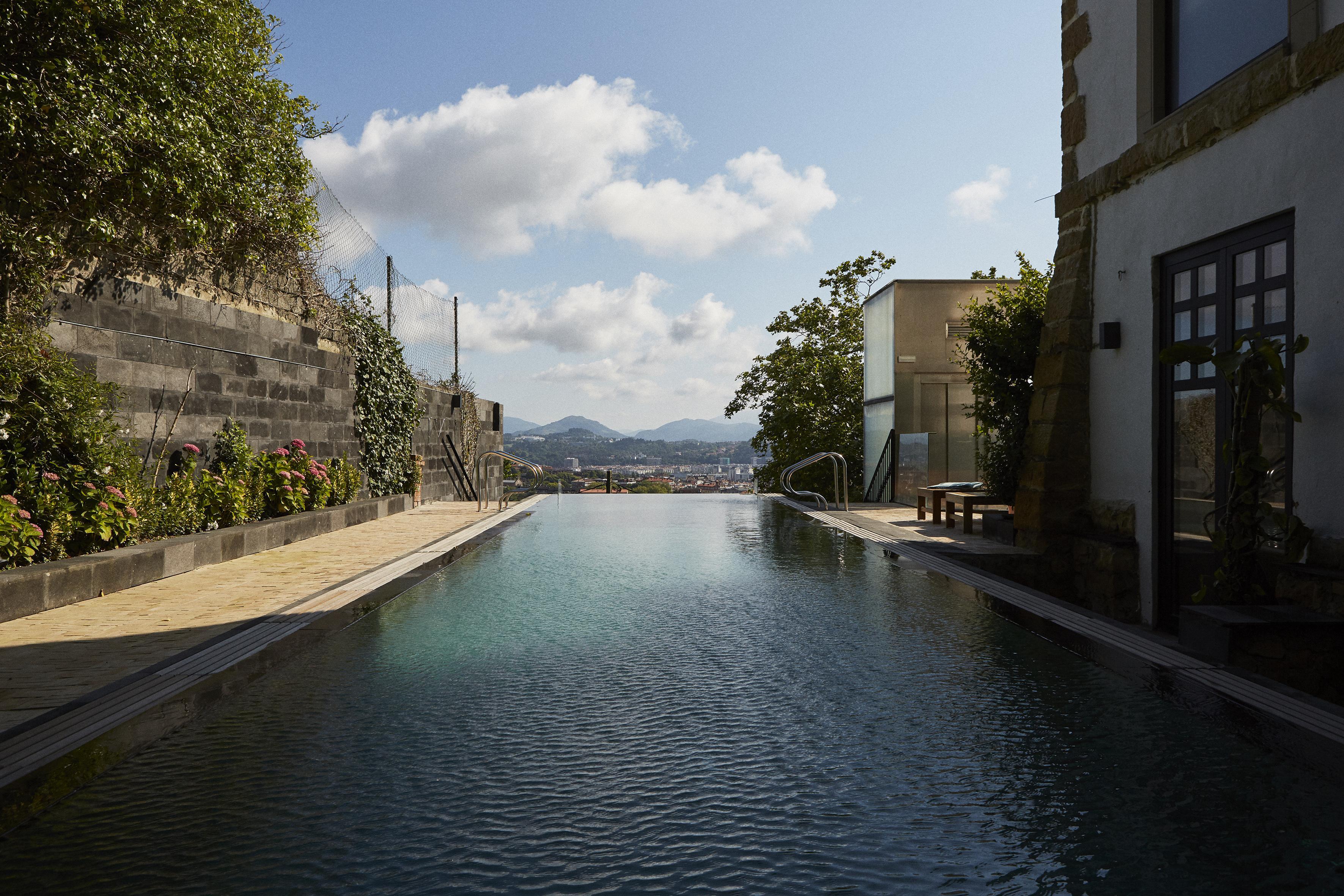 Boutique Hotel Mendi Argia San Sebastian Ngoại thất bức ảnh